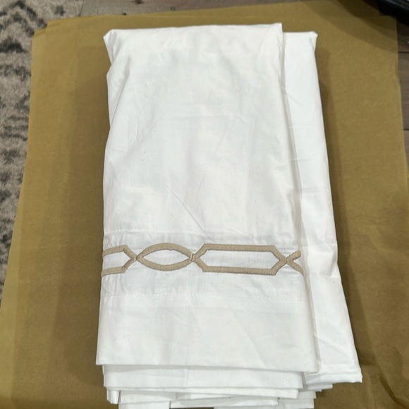 Restoration Hardware Bedding Restoration Hardware King Straight Bed